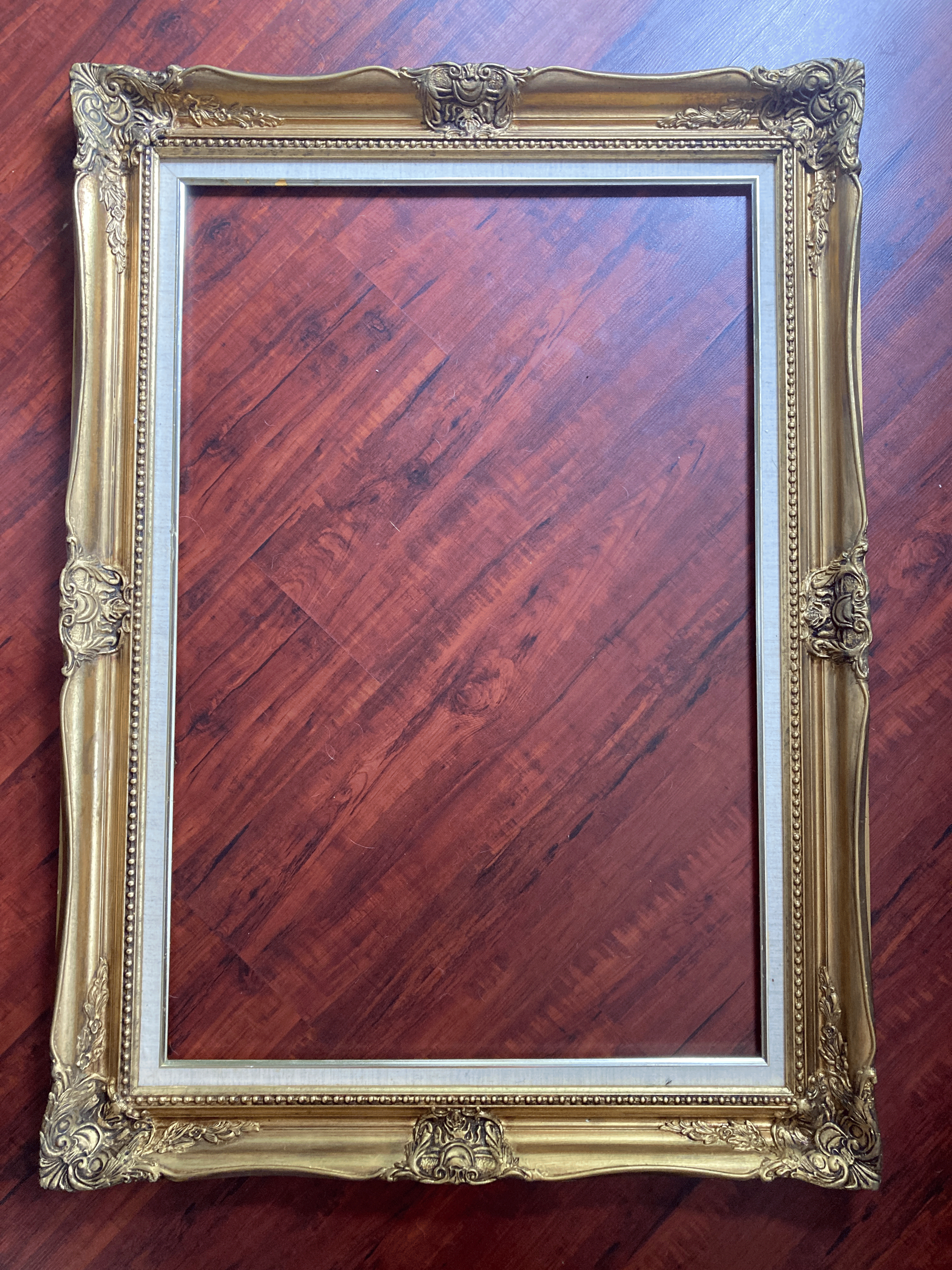 An empty frame I used for the final picture. I laid it on my floor to make it easier to remove the background.